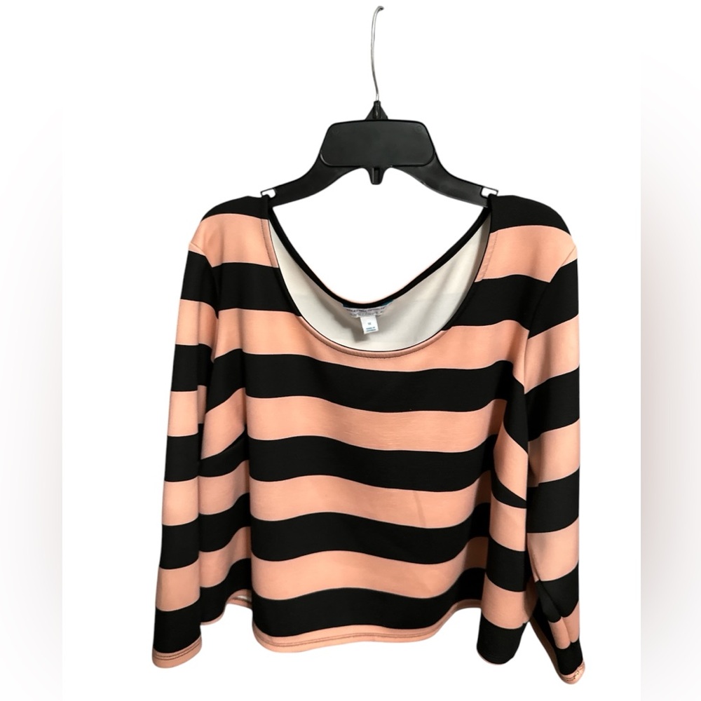 3/4 Sleeve, Black & Pink, Plus Size Crop Top
